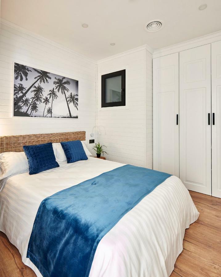 "Breeze" Aparthotel By Parrot'S House Lloret de Mar Exteriör bild
